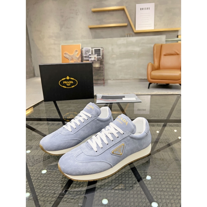 Pra*a sneakers